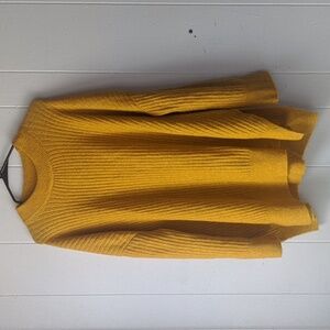 H&M Sweater Size XXL Gold Mustard